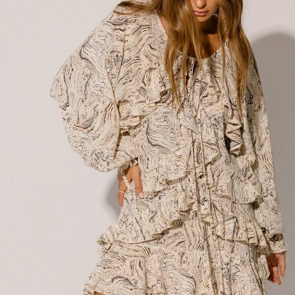 Apricot Boho Women's Floral Ruffle Tiered Flowy Silhouette Style Long Sleeve Min - Picture 9 of 13